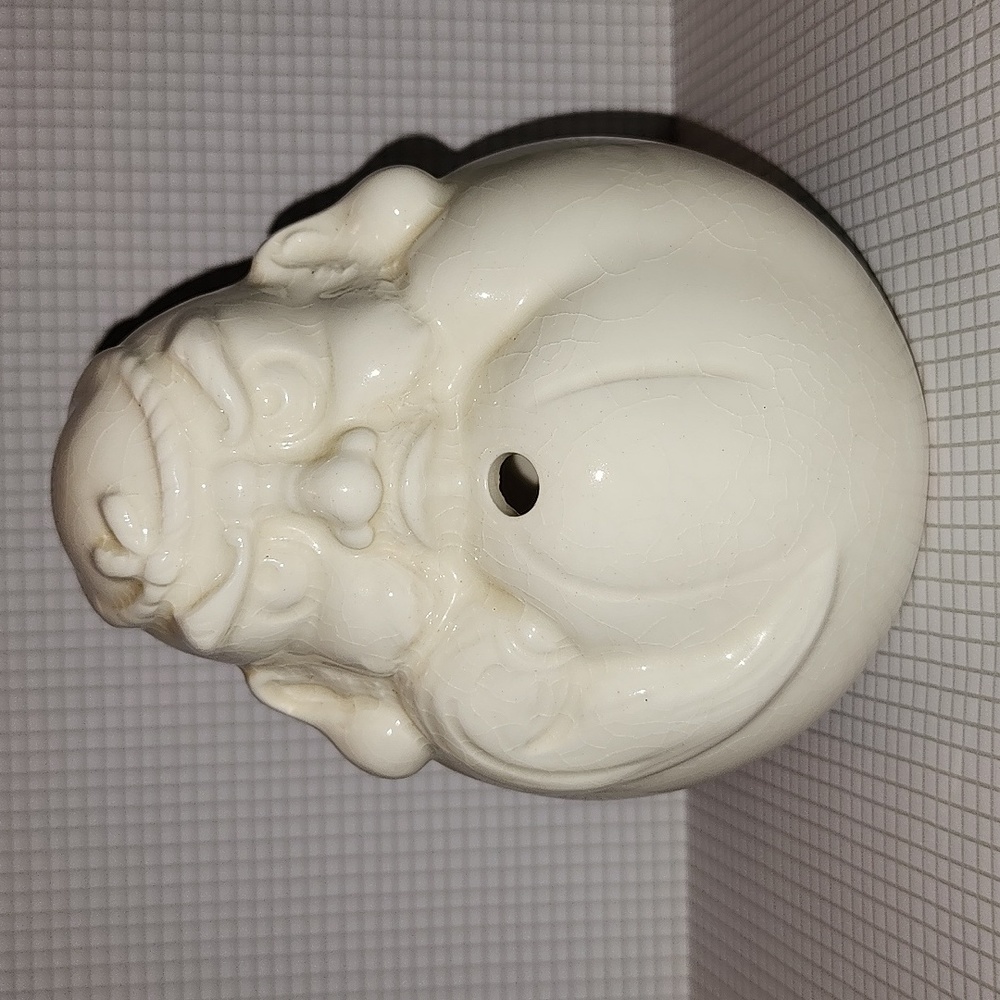 Benihana of Tokyo White Tiki Snow Buddha Ceramic mug/glass